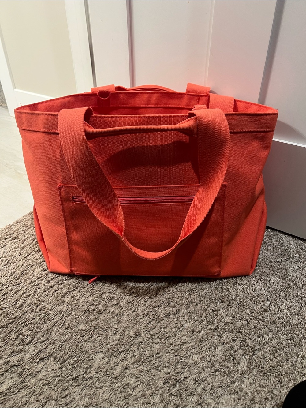 BÉIS x poppi The Travel Tote in Fruit Punch